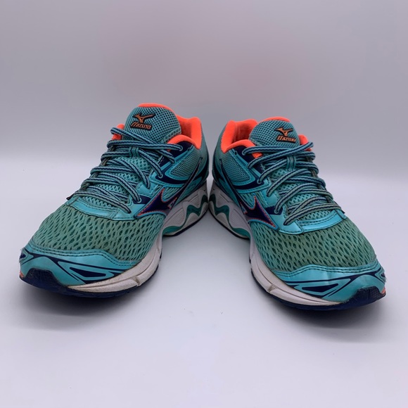 Mizuno wave inspire 13 - Picture 3 of 8